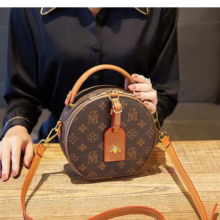 

Round bag shoulder Bags High Quality Ladies Brand Luxurys Top designers mother handbag 2022 Fashion handbags totes printing cossbody wallet letter purse Nylon, No bags