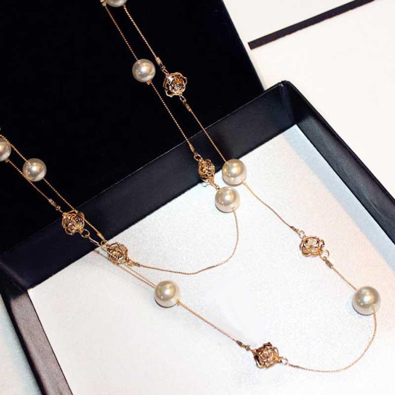 

Chains Luxury Hollow Camellia Pearl Long Necklace Sweater Chain Collane Rose Flower For WomanChains