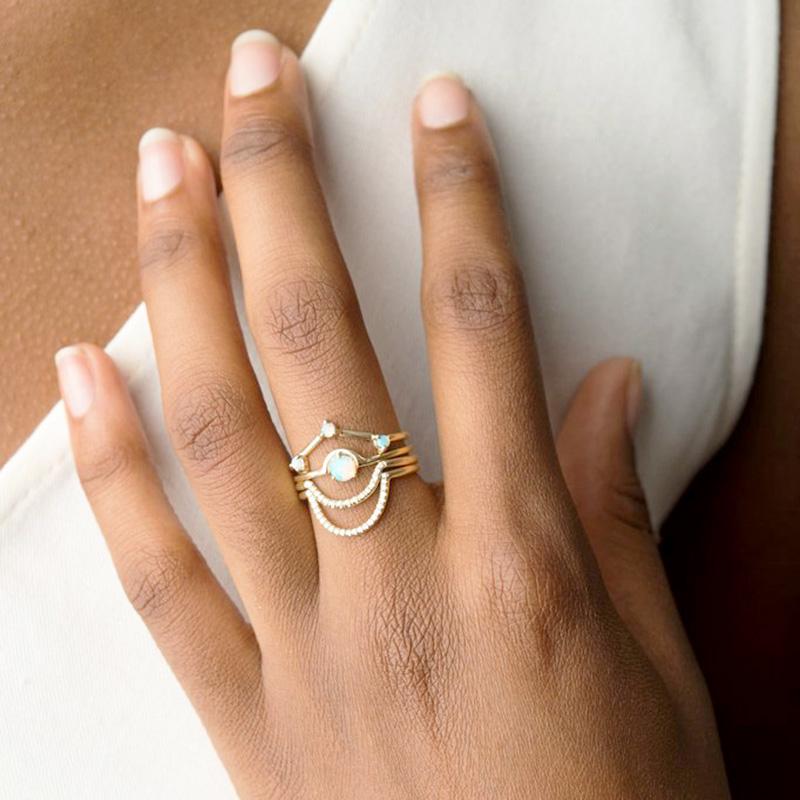 

Cluster Rings Fashion Hollow CZ Ring Women Wedding Multilayer Band Gold Color Fire Opal Finger For Lady Delicate Charm GiftsCluster