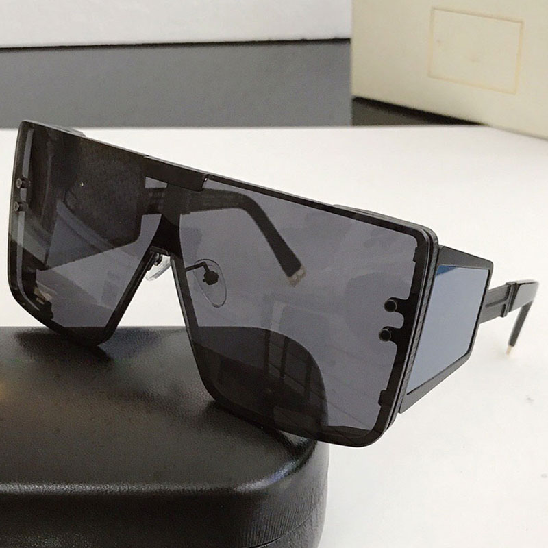 

Mens Sunglasses WONDER BOY Fashion Classic Large Mens Sun glasses Spring Summer Outdoor Driving Holiday Temple Eye Covering Corner Design UV400 With Box 102H