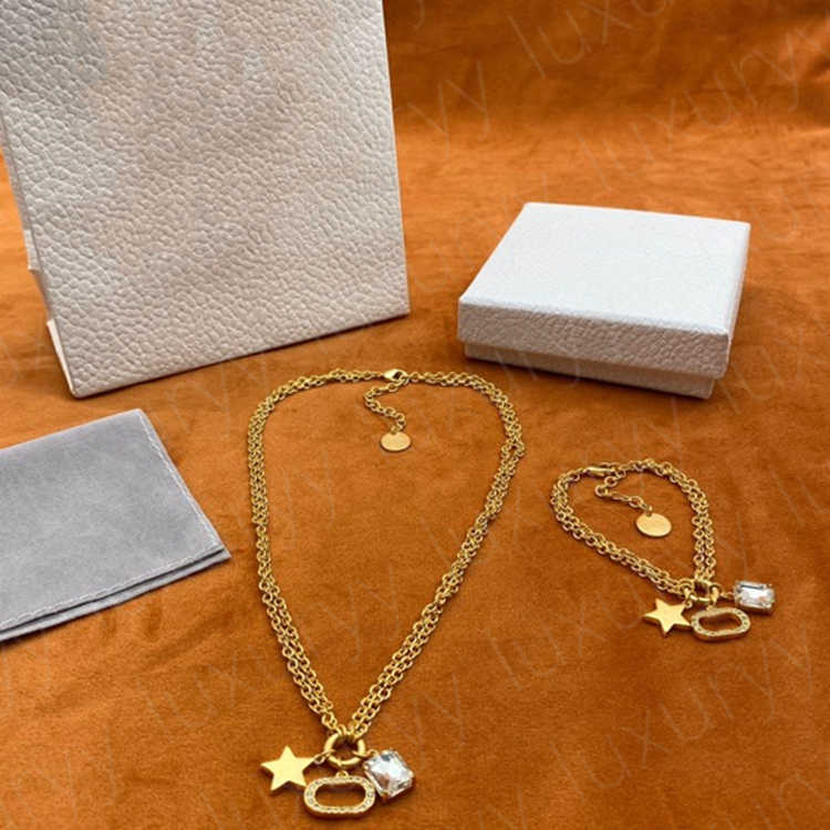 

Hot sell Birthday necklace Christmas Gift Necklace Bracelet Set Wedding Statement Jewelry Heart Pendant Necklaces Bangle Sets