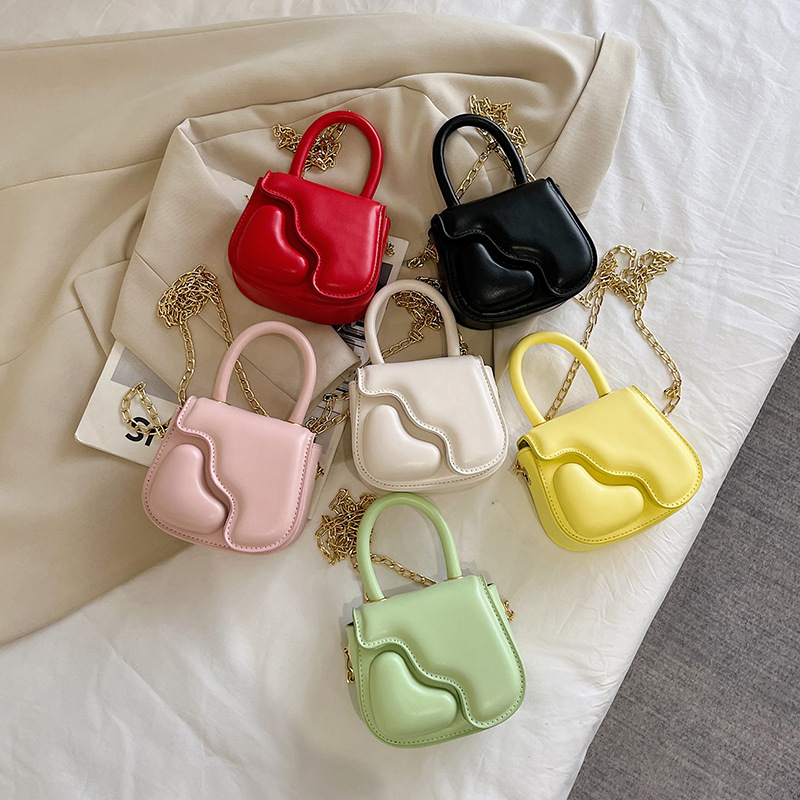 

Spring/summer children princess handbags lovely little girl chain love heart one shoulder bag children fashionable lipstick zero purse F1198, Pink