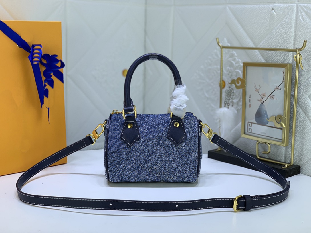 

2022 designer luxury shoulder bag denim bag can be crossed 81168, Pink