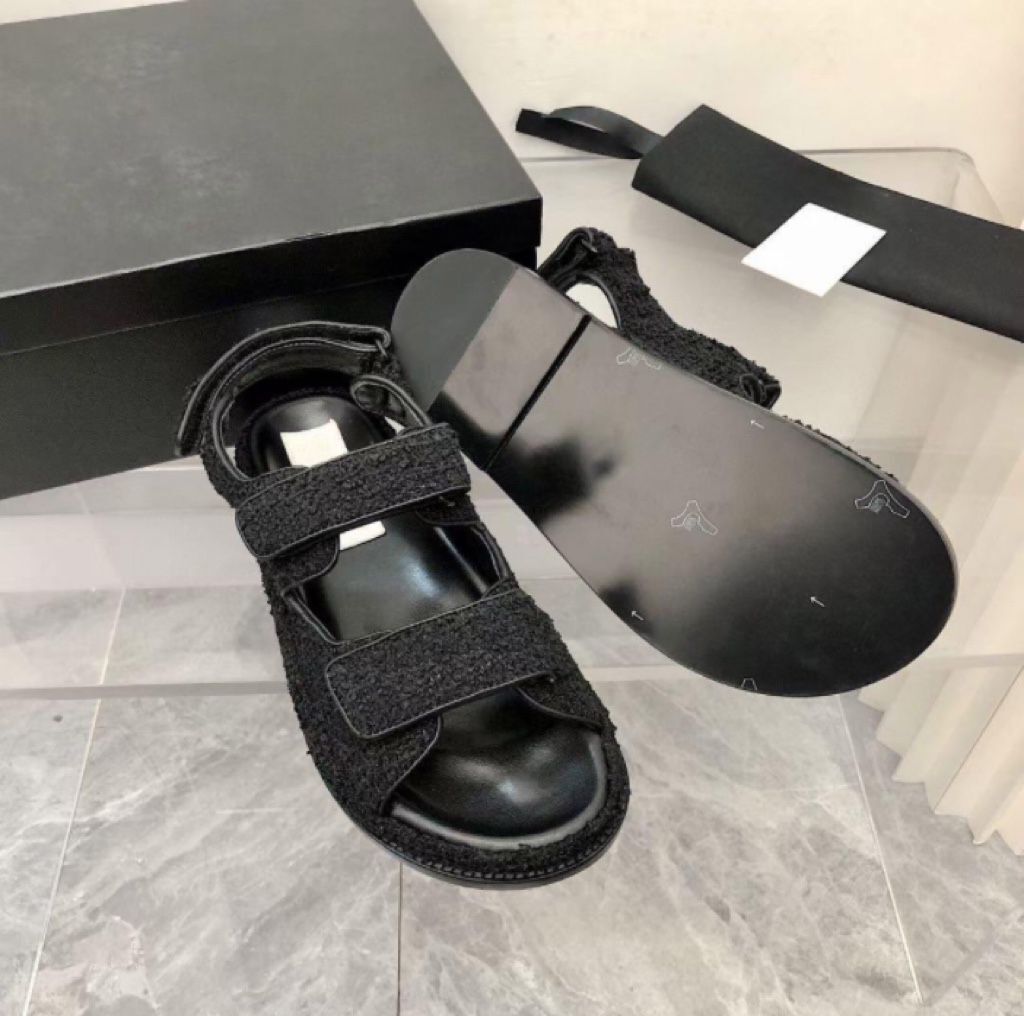 

2021 luxury sandals women slipper men slides leather sandal womens Hook & Loop casual shoes 35-41 with black box and dust bag 661