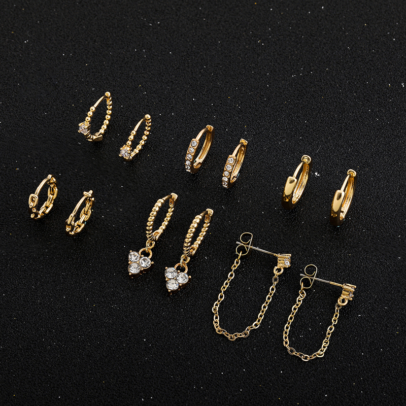 

Round Circle Tiny Hoops Trendy Gold Plated Twist Chain Earring for Women Charm Clear CZ Huggie Stacked Cartilage Earrings 220716