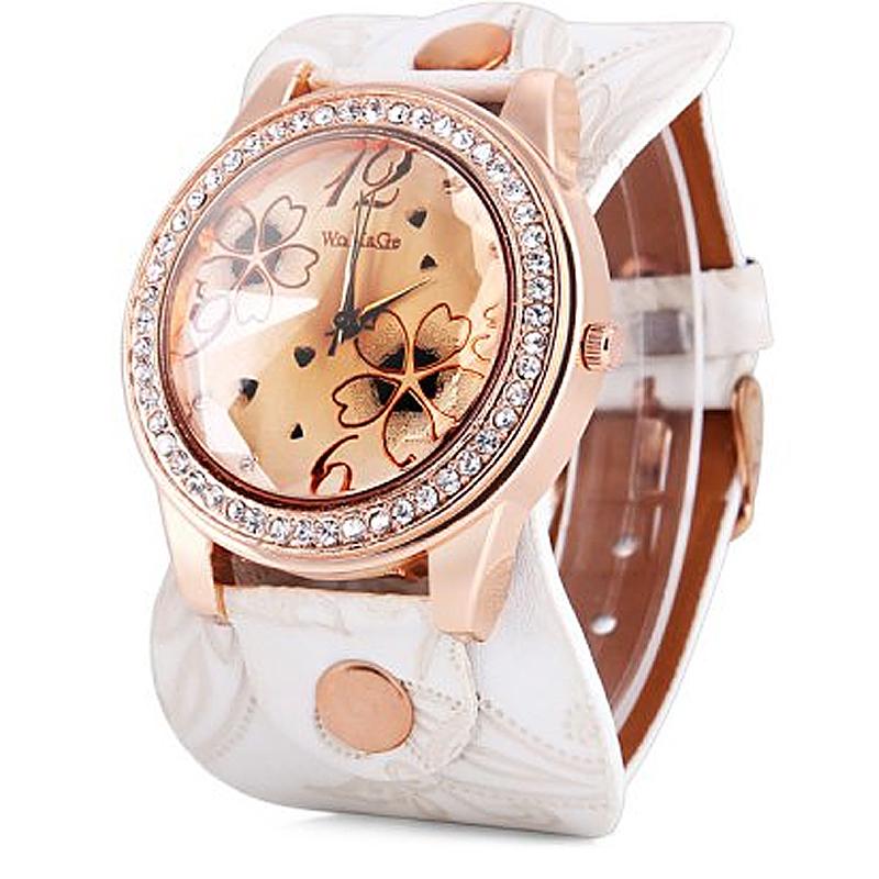 

Wristwatches Womage Round Dial Shape Wristwatch Casual And Fashion Quartz Watch With Leather Women BrandWristwatches WristwatchesWristwatche, Red
