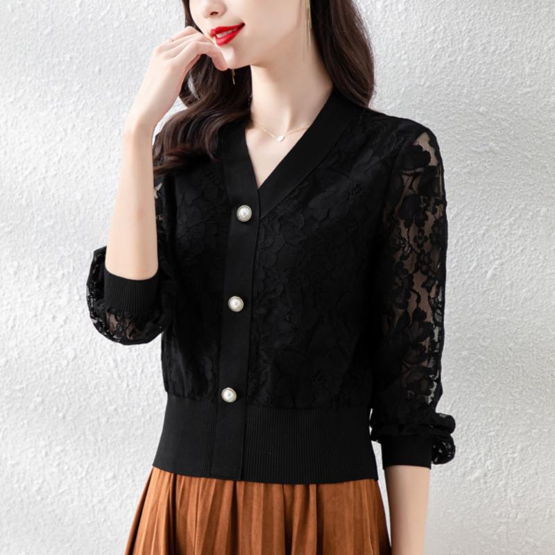 

Women's Blouses & Shirts Ladies Casual Streetwear Clothing Sexy Black Lace Womens Vintage V-Neck Breasted Pullovers Women TopWomen's