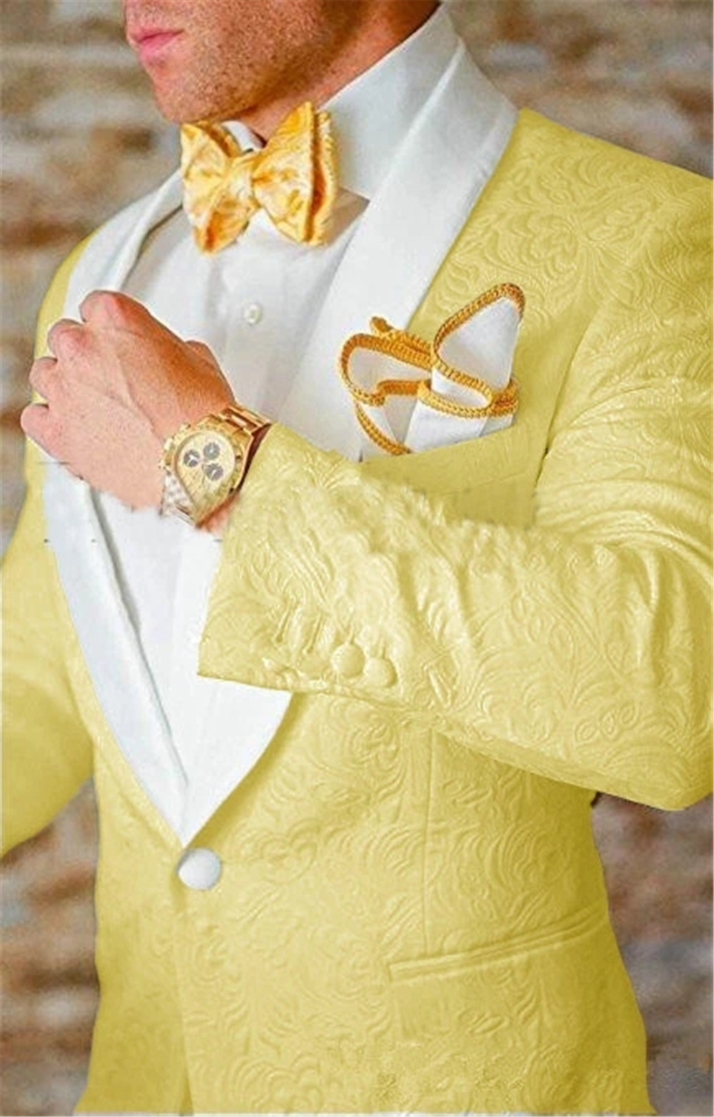2022 Yellow Custom Made Jacquard Groomsmen Pink Groom Tuxedos White Shawl Lapel Men Wedding Suits Prom Party Man Blazer Pants Set