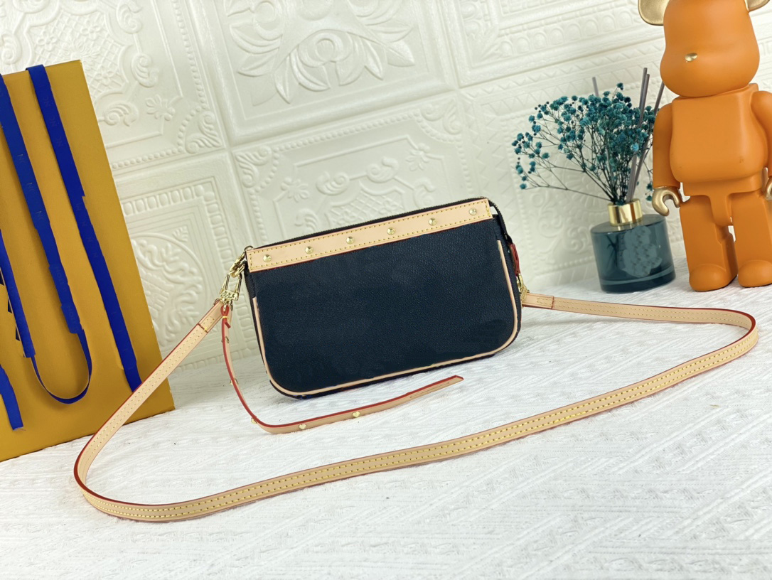 

Women's luxurys designer VlNTAGE Shoulder Bags Mini Handbag pocket women's cardholder messenger Wallet, 92649#black color