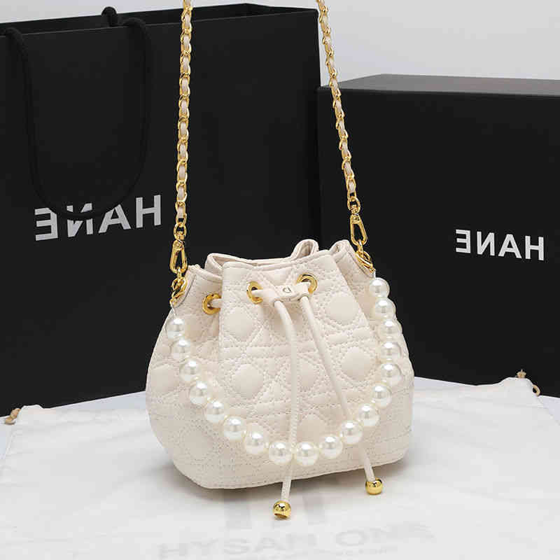 Bag Lady 55% de réduction sur les nouveaux sacs à bandoulière