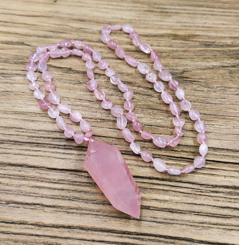 

Pendant Necklaces Natural Rose Quartzs Point Chip Beads Knot Handmade NecklacePendant NecklacesPendant