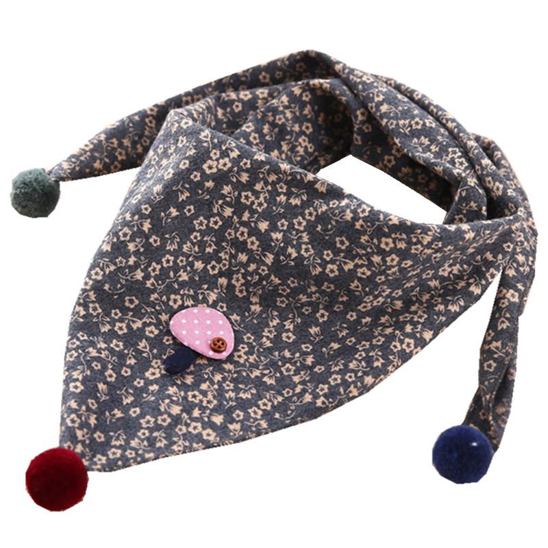 

Scarves Cotton Triangle Scarf Flower Print Girl Shawls Warm Children Neck Collars Autumn Winter Wear Bib Baby