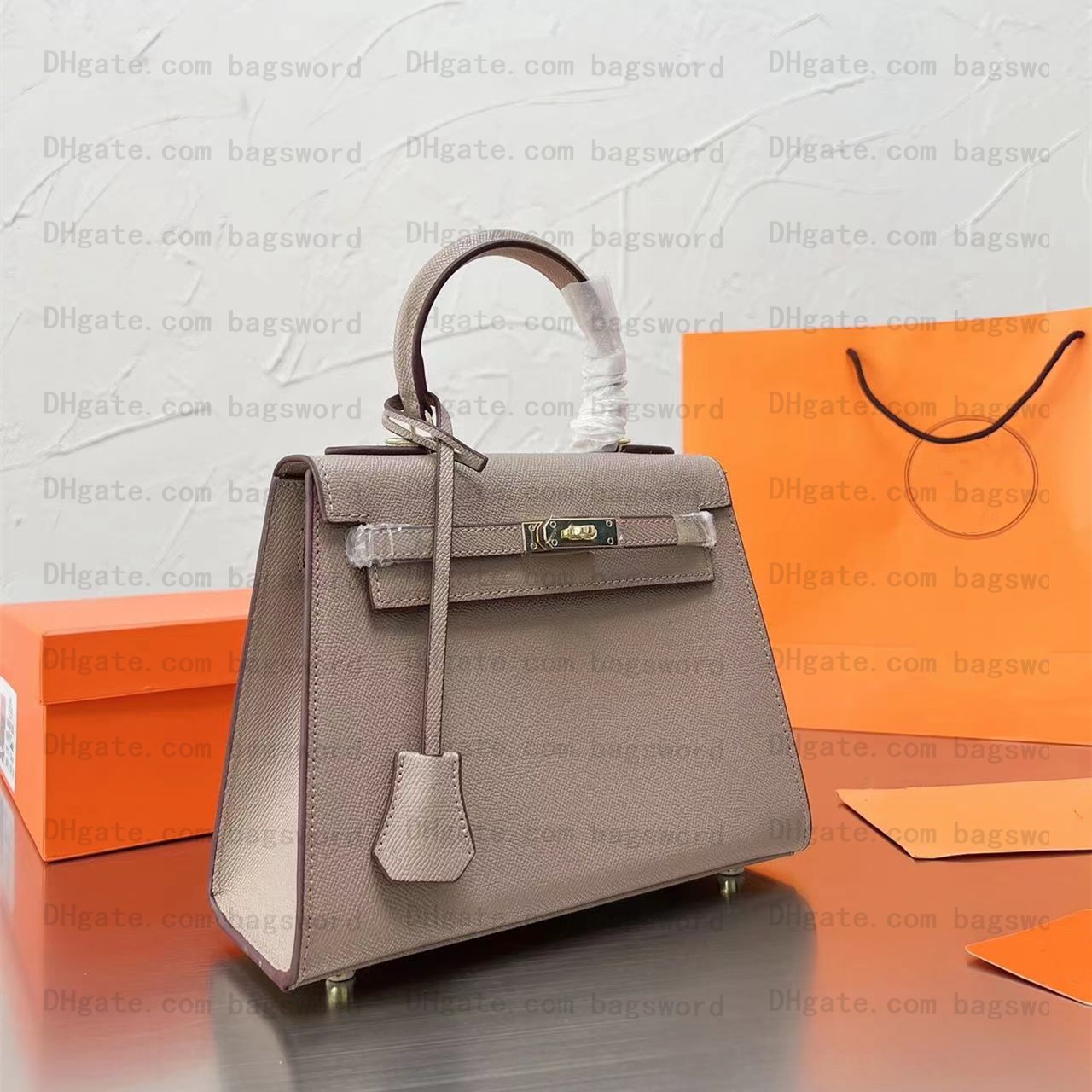 

Wholesale Top Quality Bag Genuine Leather Designer Handbag Comes With Box For Womens Chain Bag luxurys Fashion Designers Bags Female clutch Classic Girl Handbags, 20cm