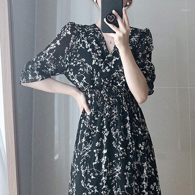 

Casual Dresses For Women 2022 Fashion V-neck Chiffon Floral Flare Sleeve Empire Vestido De Mujer Elegant Black Dress