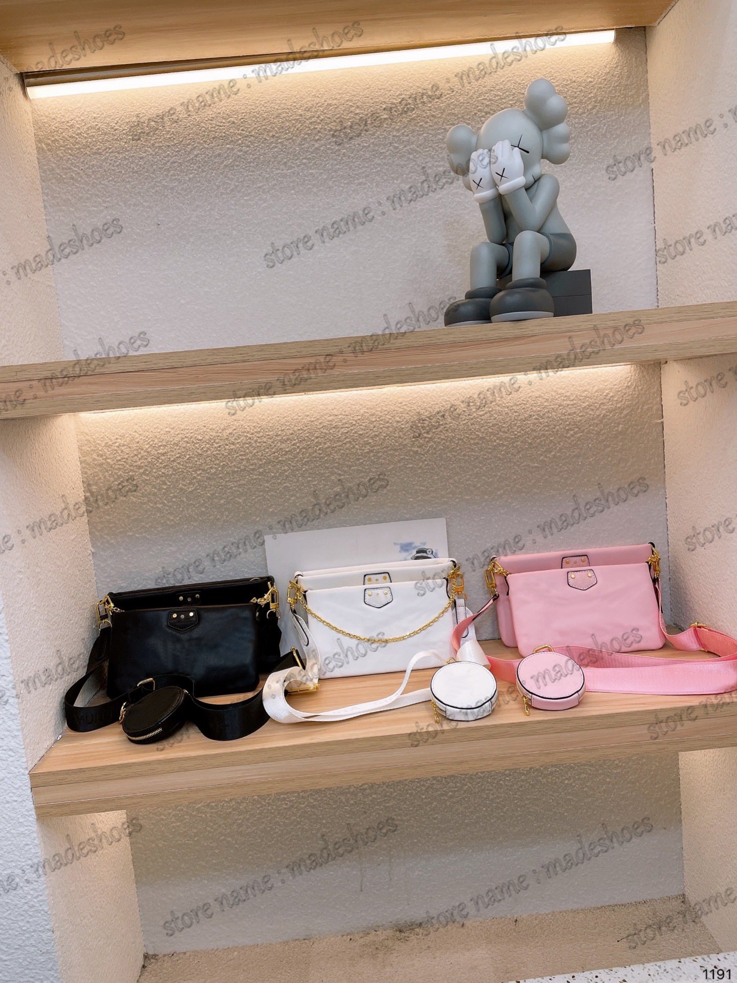 

MULTIs 3-piece Women's Shoulder Bag POCHETTEs Small Wallet ACCESSOIREs Designer Crossbody Bag