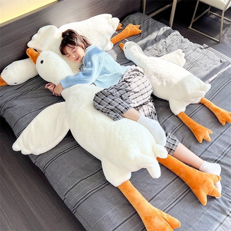 

1pc Giant Long Plush White Goose Toy Stuffed Lifelike Big Wings Duck Hug Massage Throw Pillow Boyfriend Cushion For Girl 220706, Goose 1.3m