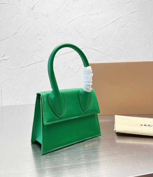 

2023 Top Women Handbags Cross Body Bags Designer Circle Hand Design High-grade Texture Single Shoulder Messenger Cowhide Thin Shoulder Strap, Double handle white