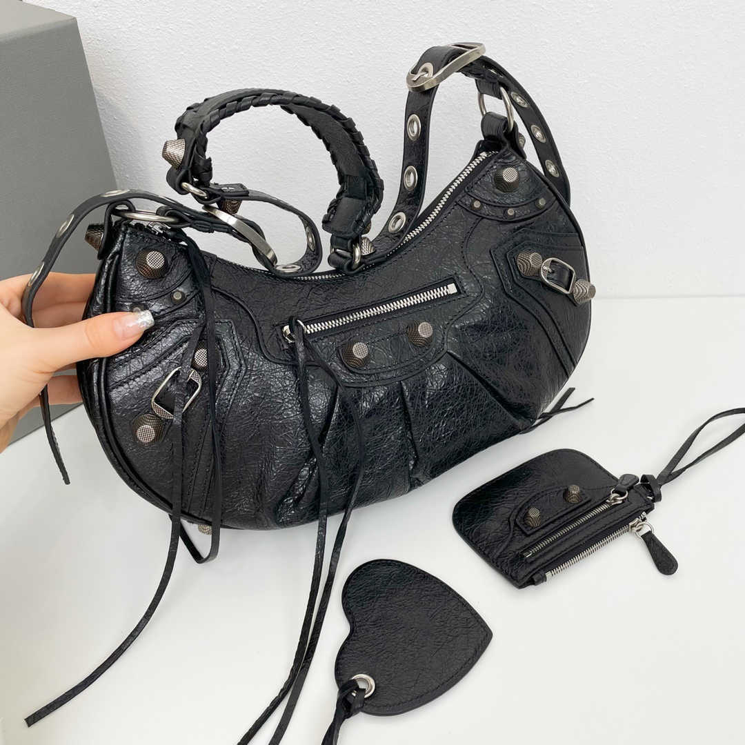 

2022 Women Le Cagole Motorcycle shoulder Bags luxury Designers Genuine leather crossbody clutch wallet purse Pochette Retro 7A Quality, Split