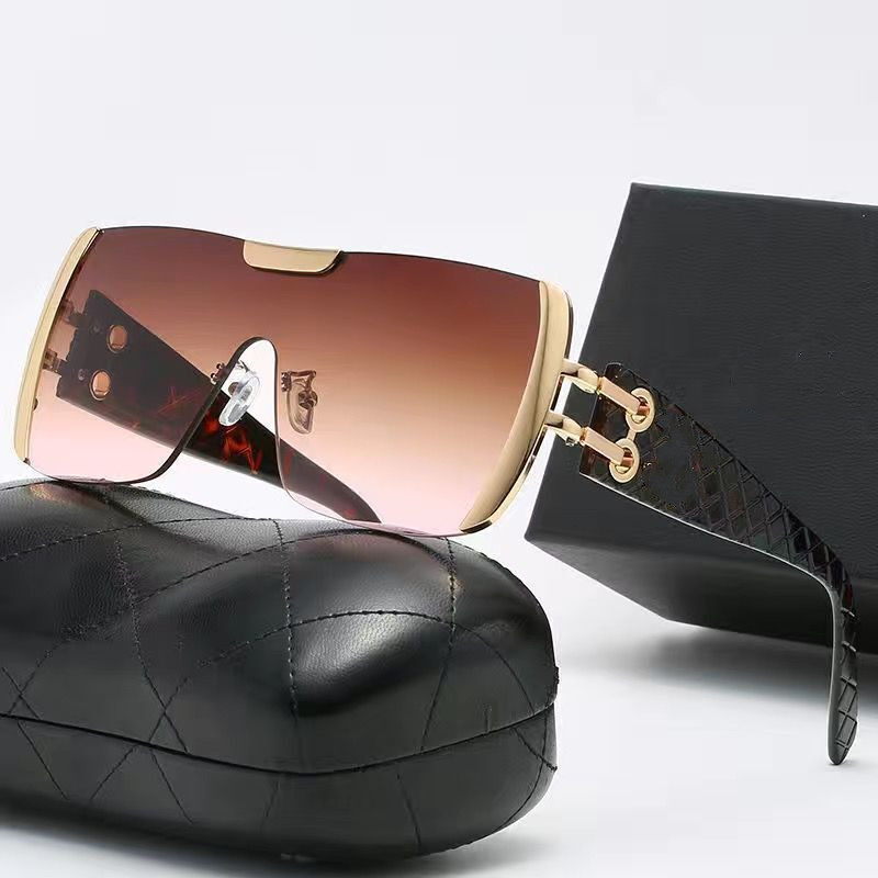 

17 Sunglasses Fashion Oversized Women Classic Big Frame Sun Glasses For Female Trendy Outdoor Eyeglasses Shades UV400 With box