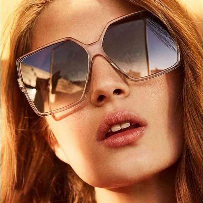 

Gg Designer Cycle Fashion cc Sunglasses for Woman Mens Super Large Frame Plane Net Red Woman Round Face Thin Trendy Man Big Square Street Glasses