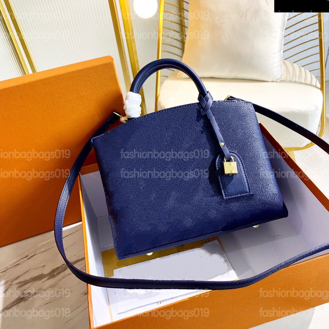 

Bella Bucket Bag Flight Mode Collection Muria Tote Bag M59552 Perforated Monograms Pattern Flowers Gradient Whites And Blues Shoulder Haumea Cross Body