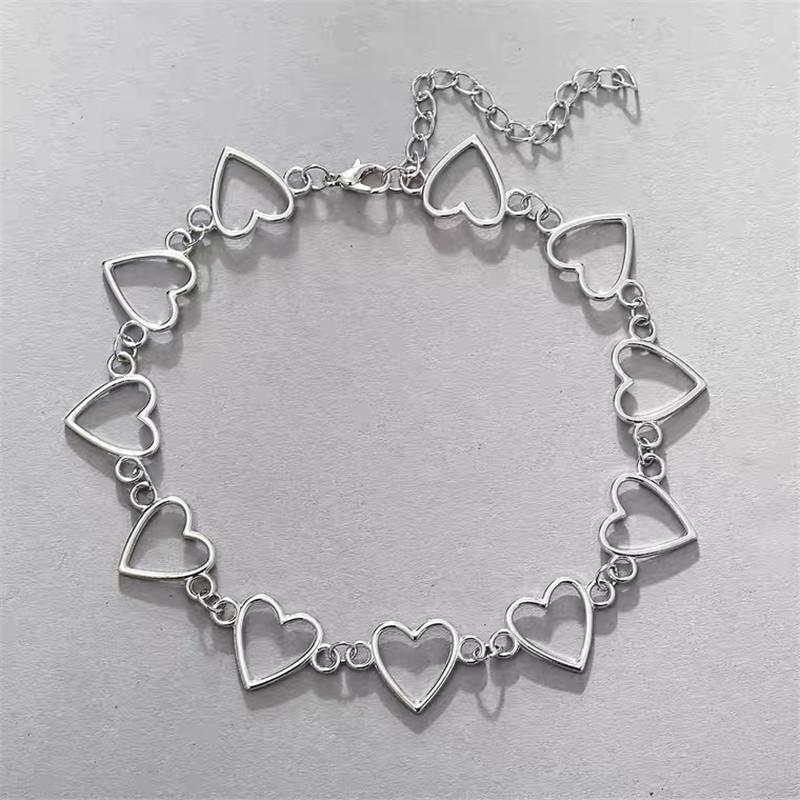 

Chokers Korean Hollow Heart Choker Necklaces For Women Girls Harajuku Statement Neck Chains Necklace Party Cosplay Jewelry Collier FemmeChok