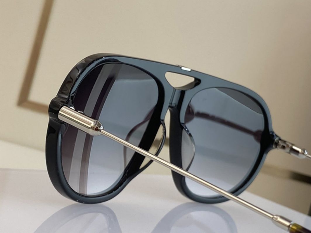 

Designer classic vintage pilot sunglasses raybon sun glass womens mens sunglasses High quality Mask type Gold polished arms Lightweight and comfortable With box