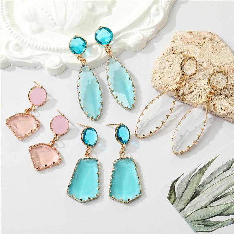 

Dangle & Chandelier Shiny Crystal Heart Leaves Drop Earrings For Women Gift Jewelry Trendy Bling Water Geometric Glass Pendant Earring AE86D