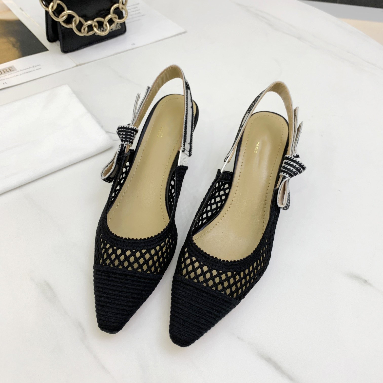

High Quality Designer Women Dress Shoes Alphabet Heels Sandals Die Leather High Heel Sexy Red Various Colors Luxury Letter diios dfgsehffhgd