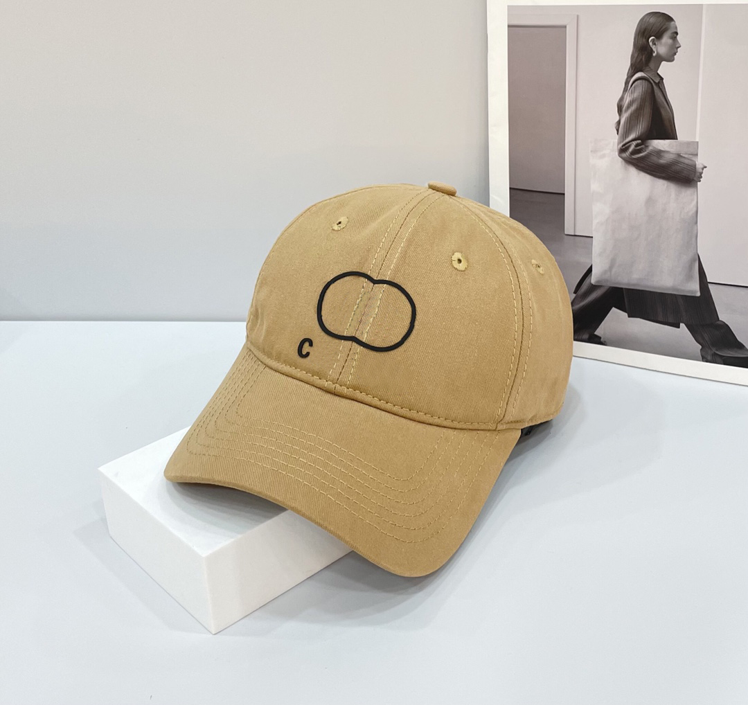 

Designers baseball caps Luxurys baseball hat solid color letter sun hats fashion casual sports couple cap climb a mountain travel seaside beachhat nice good, Ivory