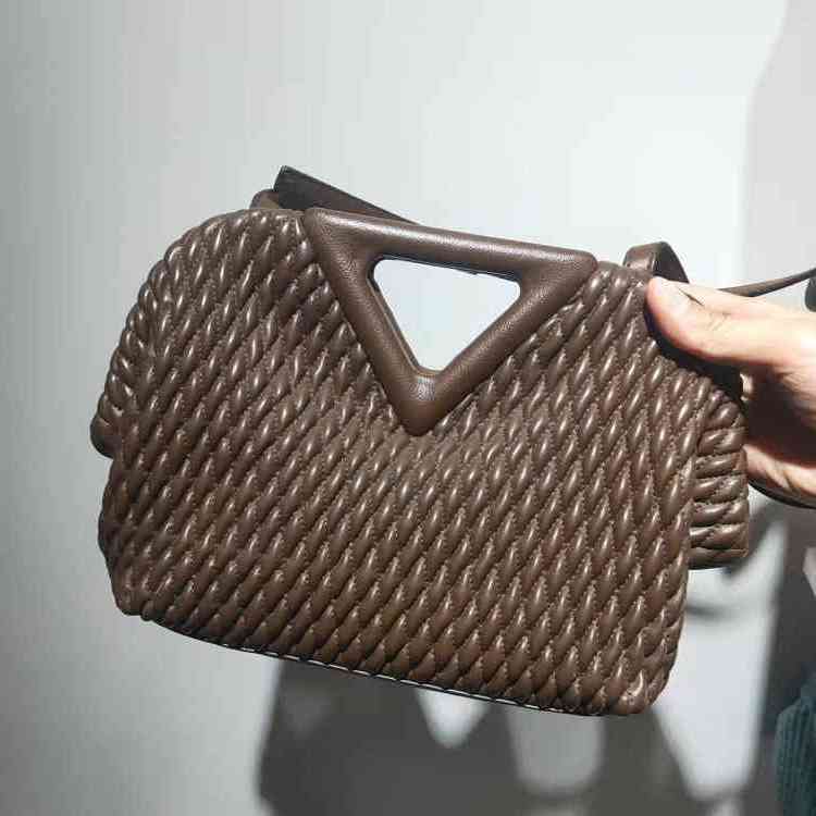 

Venetas Handbag Bottegav Inverted triangle woven women's hand fold clip bag One Shoulder Messenger dumpling BAG NAPA Lamb Leather Bag bags, White
