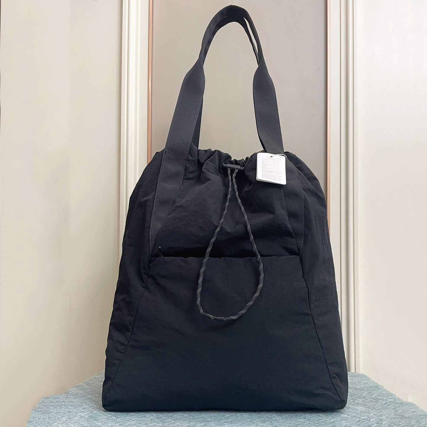 

New lu yoga bag sports backpack large capacity multifunctional fitness shoulder bag 18L outdoor backpack with brand logo