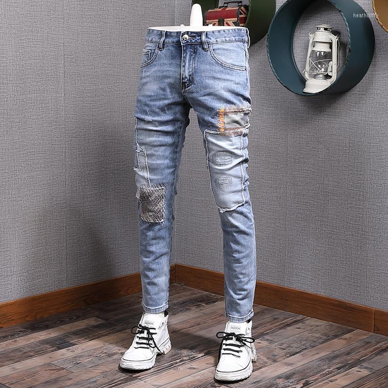 

Men's Jeans American Street Fashion Men Retro Light Blue Elastic Slim Ripped Embroidery Patches Designer Hip Hop Denim PantsMen's Heat22