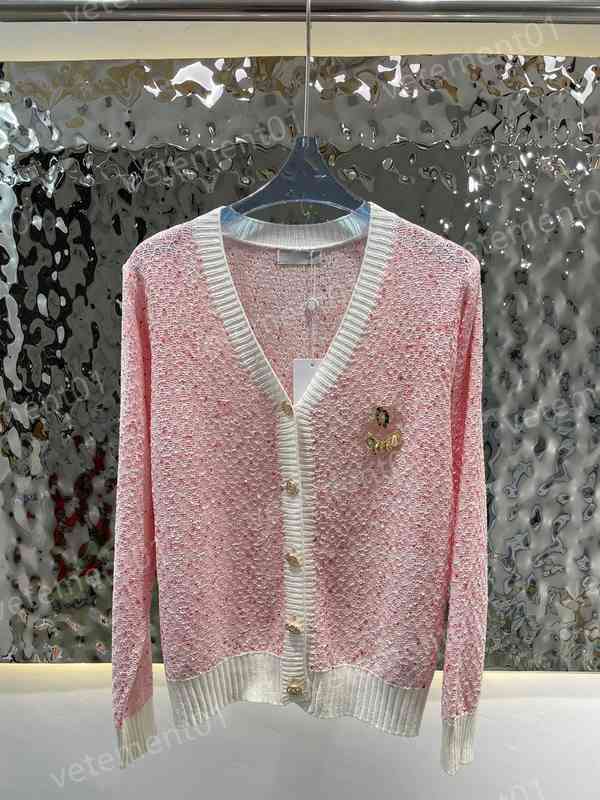

Luxury Women Sweater Ch..el Chest Metal Pin Decorative Cutout Knit Cardigan Jackets Fashion Brand Designer Womens Sweaters 0912