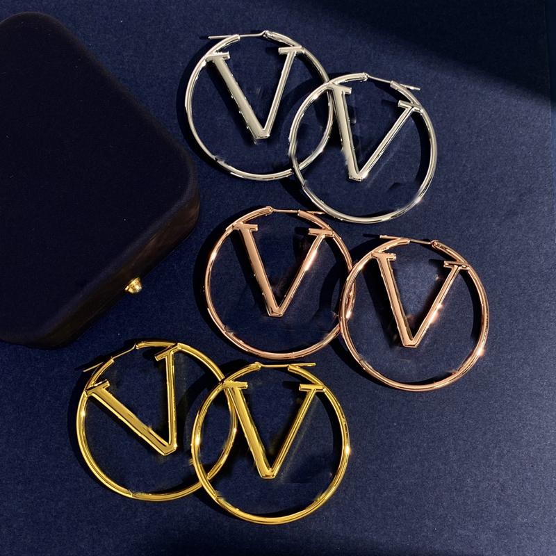

Fashion Hoops Earrings For Women Gold Earring Designers Studs Jewelry Luxury Letters Rose Gold Hoop Ornaments Necklaces With Box 22061301R