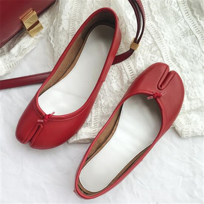 

Genuine Leather Split Toe Round Flats Shoes Women Spring Summer Beef Tendon Bottom Tabi Ninja Pig Feet Loafers Ladies Moccasins Casual Ballerina Shoes, Khaki