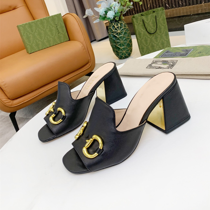 

Hot Luxury Designer slipper Horsebit Sandals Women Vintage Style Chunky Heels Black Leather Gold Hardware Horsebit Summer Dinners Fashion