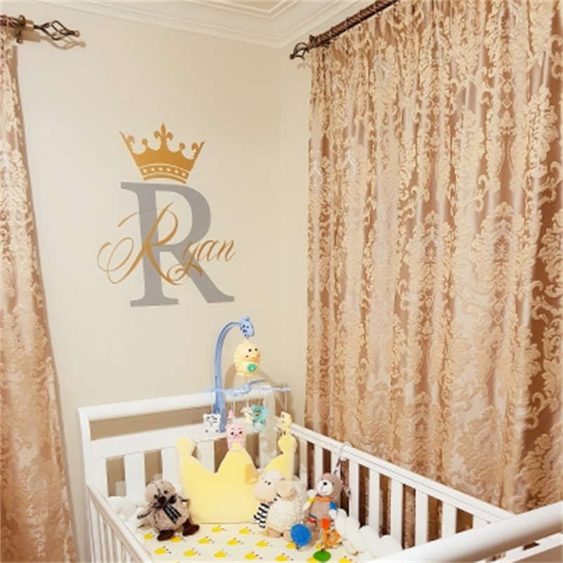 

Creative Design Crown Large Frame Wall Stickers For Kid Room Custom Name Decals Fashion Bedroom Art Vinyl Mural Home Decor SA302 220613