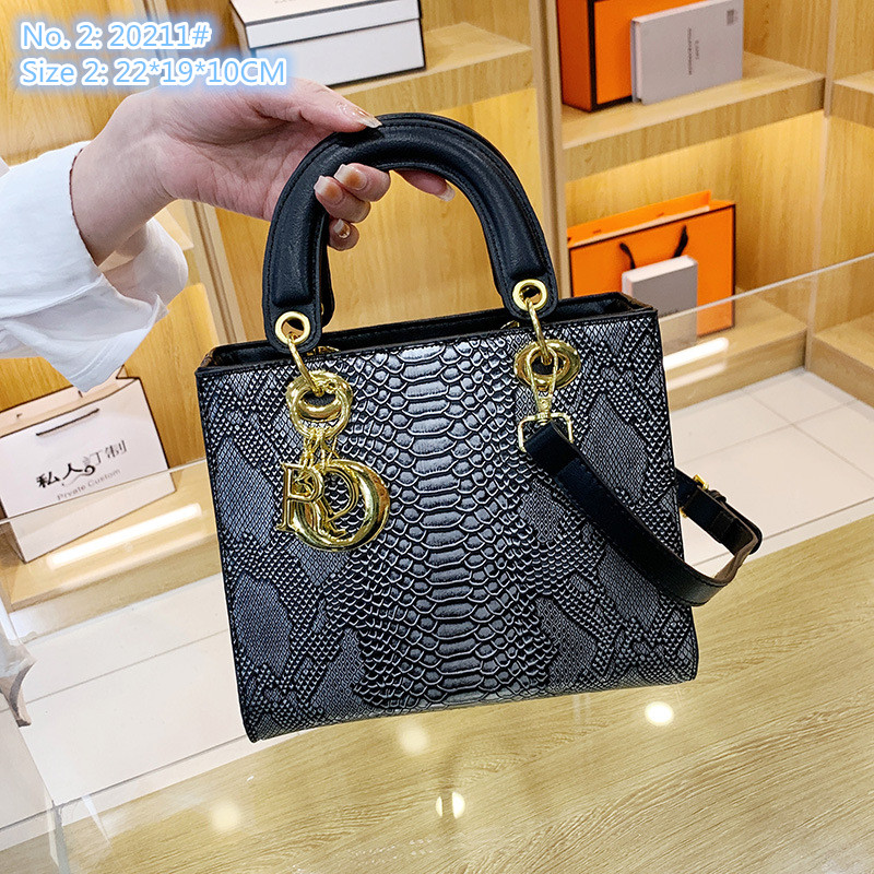 

Wholesale factory ladies shoulder bag 3 kinds of elegant and exquisite crocodile handbag Joker solid color leather handbags simple snake mobile phone coin purse, Pink1-920#