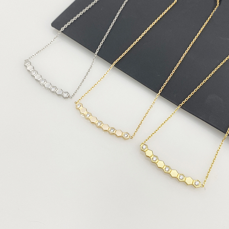 2022 New Honeycomb Luxury Designer Pendentif Colliers Brillant Cristal Or 18K En Acier Inoxydable Collier Partie De Mariage Bijoux pour Femmes
