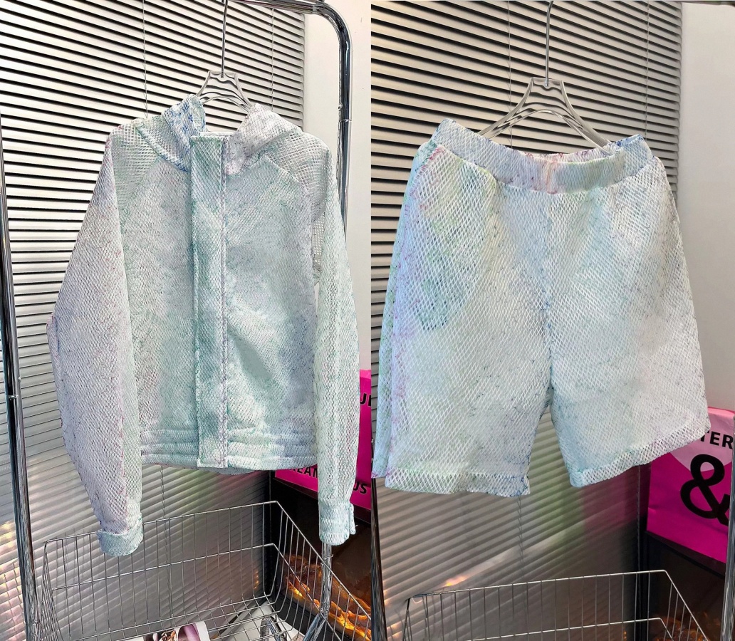 

Designer Sweatshirts Men Women Full Letter Printed Women Jacket Hoodie Pants Shorts Long Sleeves Casual Breathable Crew Neck Sportswears 34OT#