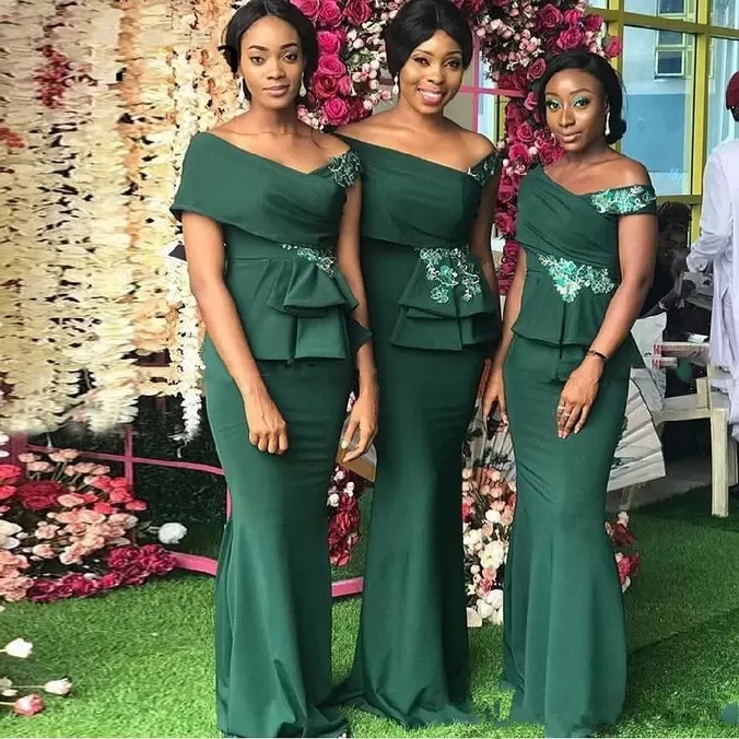 

2022 Elegant Emerald Green Mermaid Bridesmaid Dresses Off the Shoulder Applique Maid Of Honor Dress African Wedding Guest Party Gowns BC12024