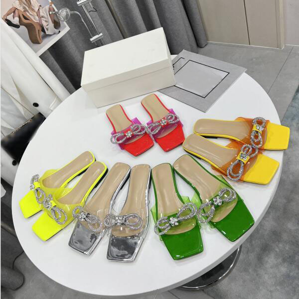 Designer Women Sandals Diamond Bow Cartoon Slippers Satin Flat Slides Woman Shoe Beach Lazy Sandal Sexy Slipper Outdoor Shoes with Box