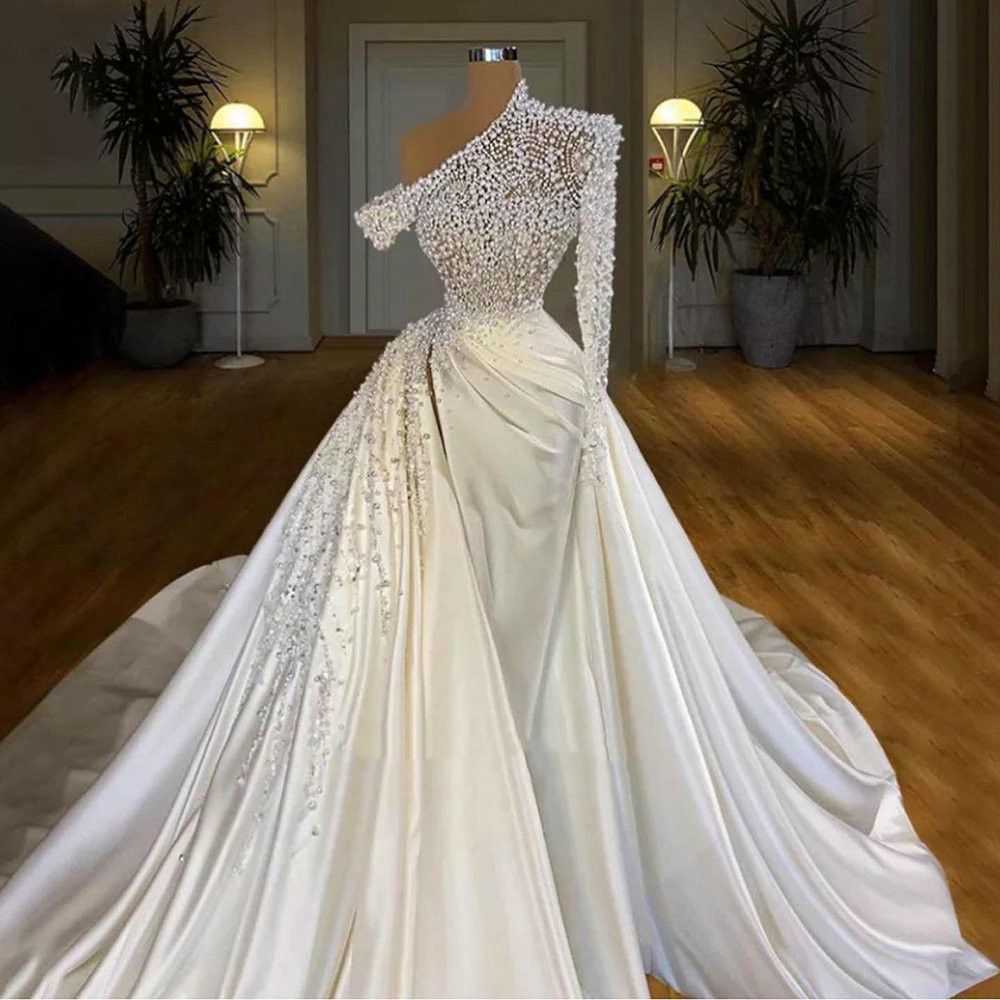

Modern Asymmetrical Beading Pearls Dubai Ball Gown Wedding Dress One Shoulder Long Sleeve Satin Saudi Arabic Bridal Gown with detachable train, Red