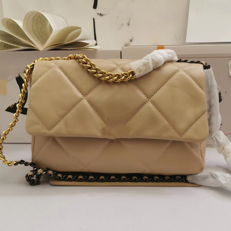 5A Nouveau Top Designer Luxe Sac Femme Une Épaule Bandoulière 19 Sacs Classique Marque Mode Casual Oreiller En Cuir Tofu Chaîne pochette sac à pr