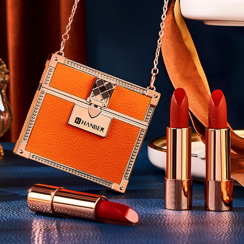 

Chain Leather Bag Lipstick Set 3 Colors Matte Velvet Moisturizing Lipgloss Waterproof No Fade Easy To Wear Lip Make Up Tool Gift, Red