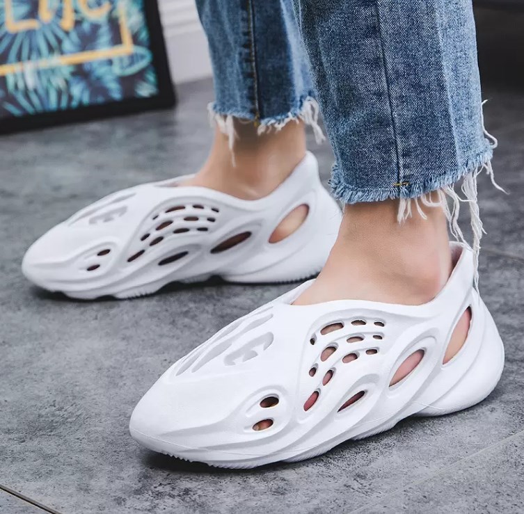 

Slippers Large Sandal Size Designer Coconut Hole Shoe Men Women Y Sandal Slipper Resin mens womens Slide Sandals 2022, Black