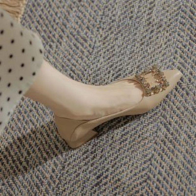 

Dress Shoes Single Women 2022 Spring And Autumn Comfortable Thick Heels All-match Work Pointed Toe Shallow Mouth Women's ShoesDress, Beige