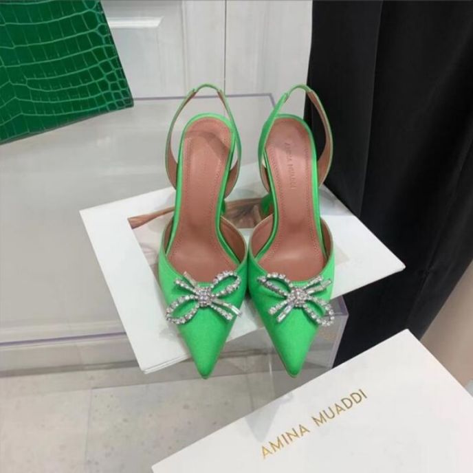 Amina Muaddi Femmes Sandales Semelle En Cuir Designer Talons Hauts 10cm Cristal Arc Diamant Chaîne Décoration Banquet Femmes Fruitgreen Soie Mari
