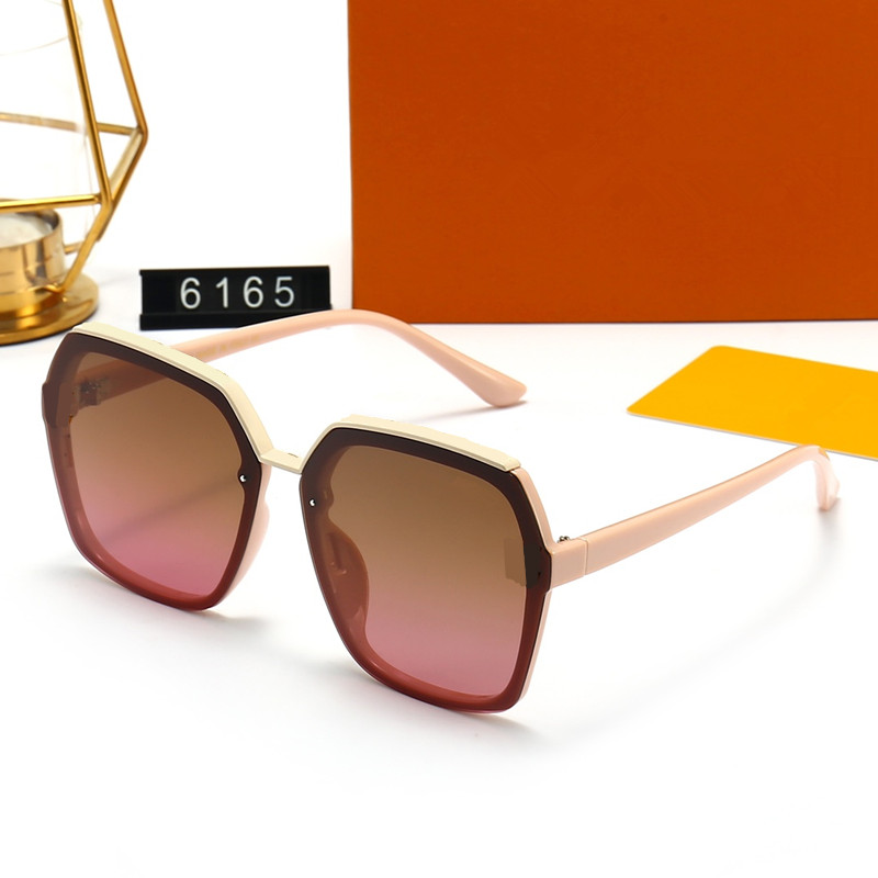 2022 Lunettes de soleil de créateurs de marque célèbres de haute qualité Aviator Mens Womens Beach Sport Embouts